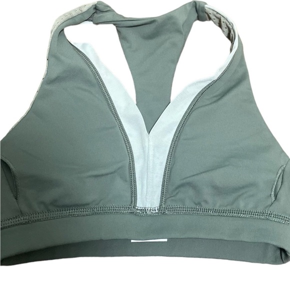 AERIE OLIVE GREEN SPORT BRA XS - Picture 3 of 4